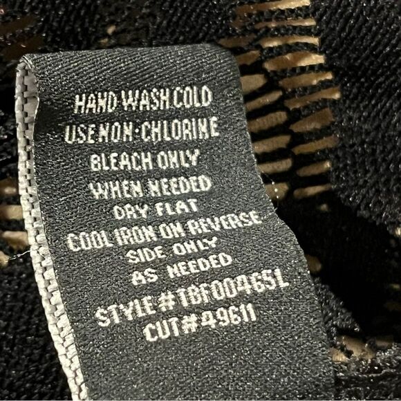 DressBarn short sleeves formal black dress with lace details size 14 - Picture 11 of 14